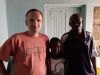 “Chtěli jsme aspoň jednomu dítěti dopřát možnost studia a tím snad i lepšího života”, říká Daniel Hrozek, který se v Keni setkal se svou adoptivní dcerou.